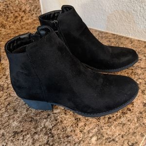 Top Moda Black Booties